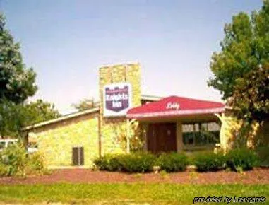 M Star Columbus North Motel