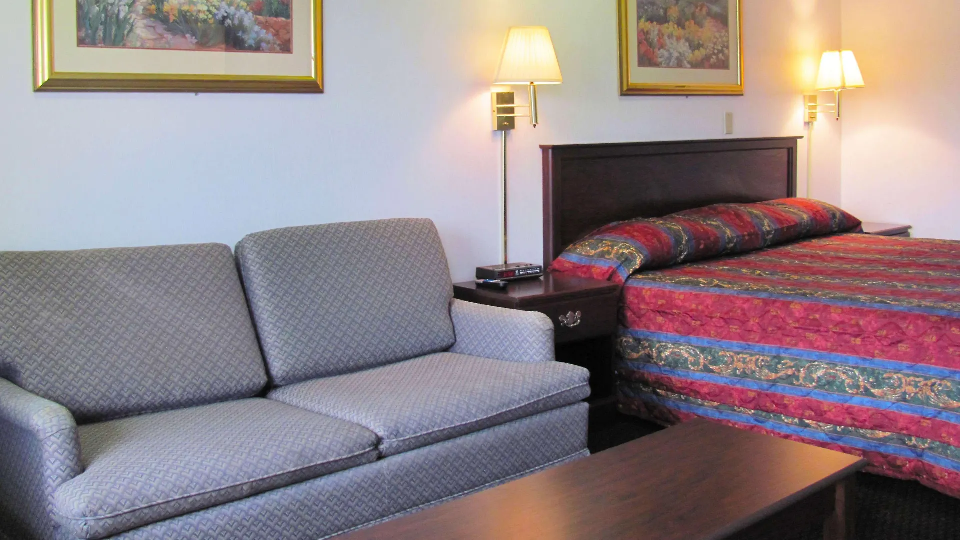 Motel M Star Columbus North